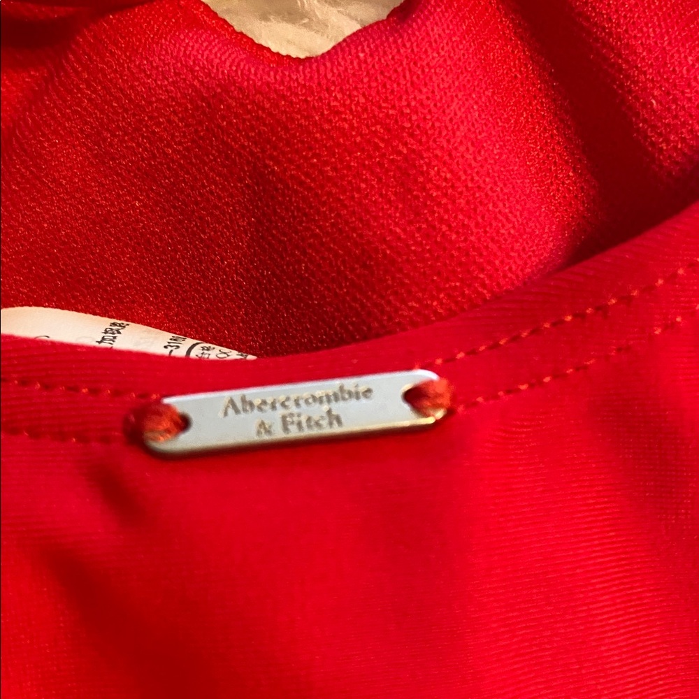 Abercrombie & Fitch Red One Piece size S swimsuit brand new - Picture 5 of 8